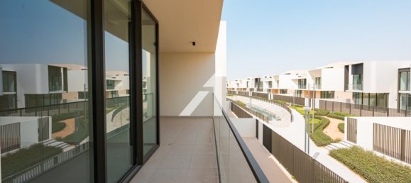 Villa T5 em Dubai Hills Estate, UAE N.º 107981 26