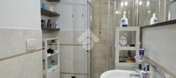 5-salle Appartement à Verona, Italy No. 156839 8