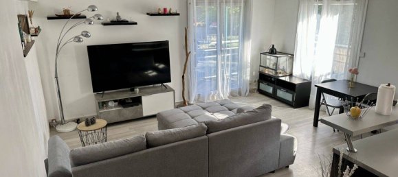 Apartamento de 2 dormitorios en Saint-Ouen-l'Aumone, France No. 333809 2
