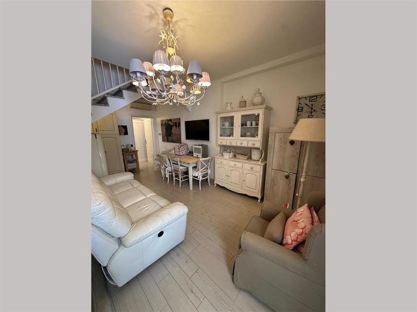 3 bedrooms Villa in Forte dei Marmi, Italy No. 390833