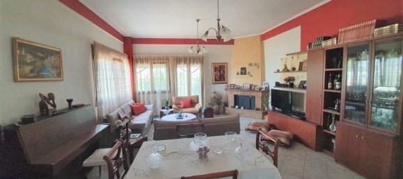 5 dormitorios propiedad comercial en venta en Thessaloniki, Central Macedonia, Macedonia and Thrace, Greece № 52197 3