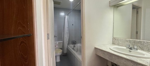 2 bedrooms Condo in Pattaya, Thailand No. 9157 3