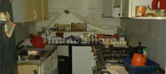 2 bedrooms House in Pieve Porto Morone, Italy No. 319971 8