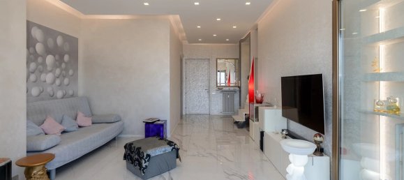 Apartamento de 2 dormitorios en Stresa, Italy No. 371598 7