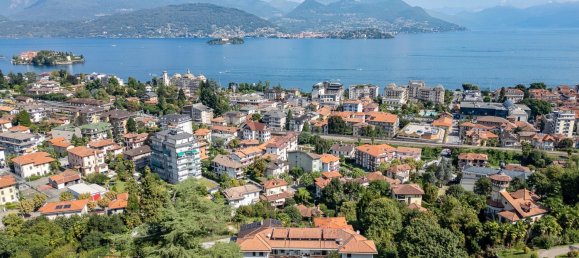 Apartamento de 2 dormitorios en Stresa, Italy No. 371598 27