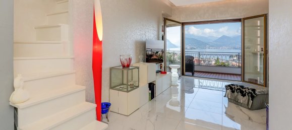 Apartamento de 2 dormitorios en Stresa, Italy No. 371598 6