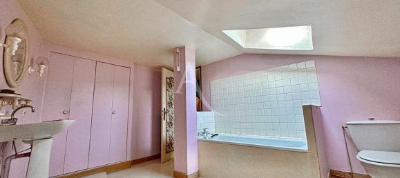 Здание с 3 спальнями в Дуэ-ан-Анжу, Франция № 282510 3