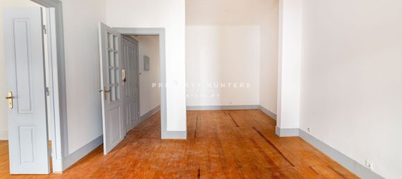 2 bedrooms Apartment in Lisbon, Portugal No. 103605 2