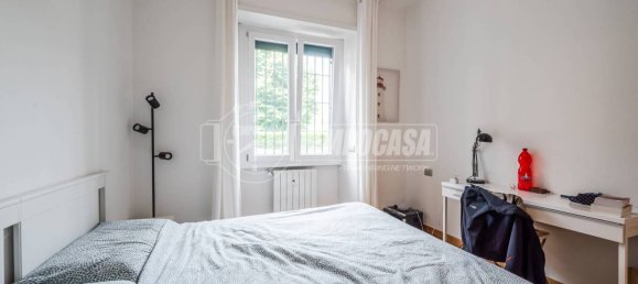 2 bedrooms Apartment in Milan, Italy No. 313919 14