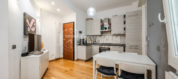 2 bedrooms Apartment in Milan, Italy No. 313919 9