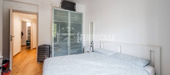 2 bedrooms Apartment in Milan, Italy No. 313919 13