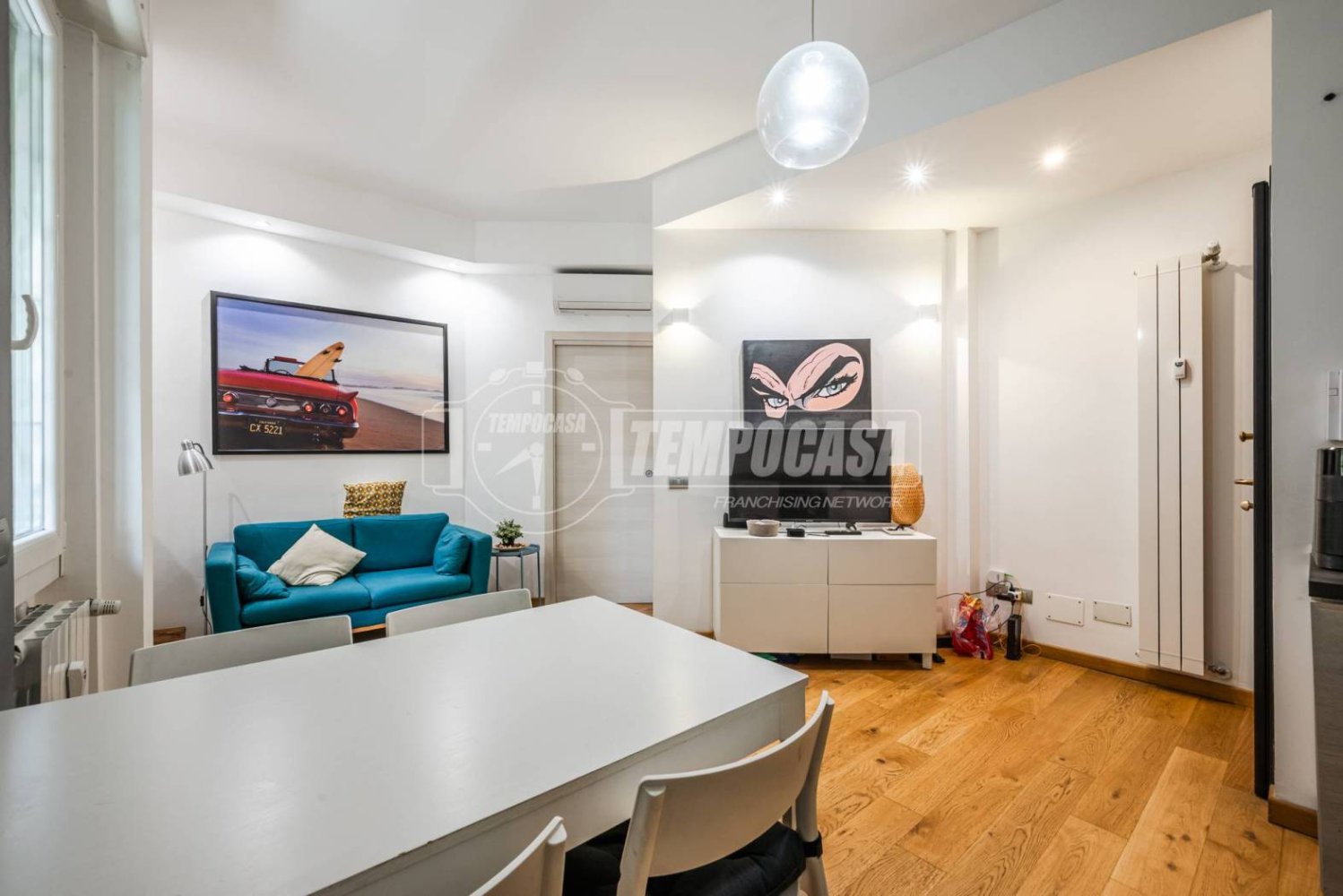 2 bedrooms Apartment in Milan, Italy No. 313919