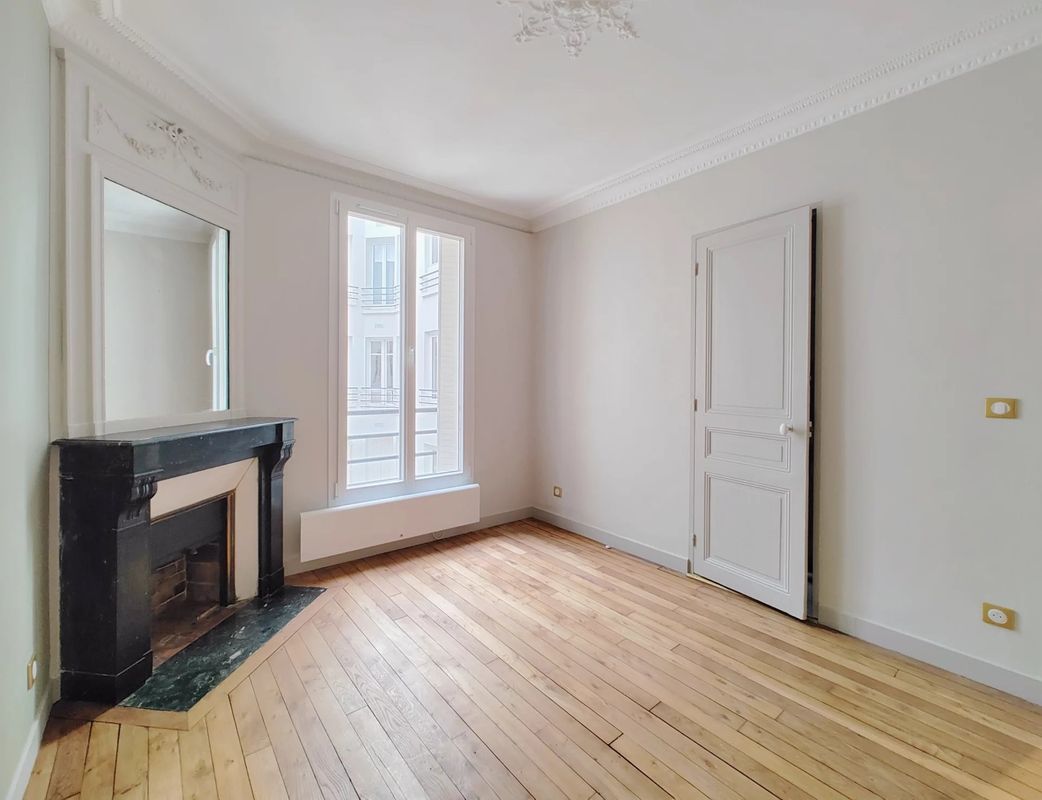 1 bedroom Apartment in Paris, France No. 146583