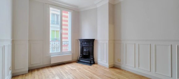 1 bedroom Apartment in Paris, France No. 146583 2