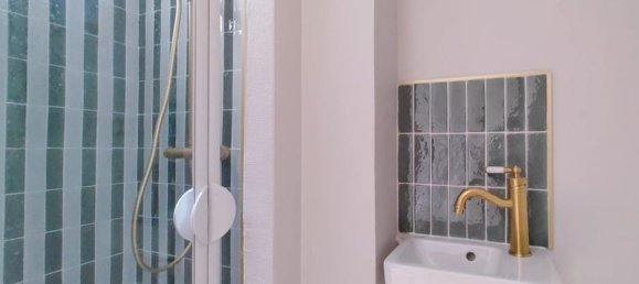 1 bedroom Apartment in Paris, France No. 146583 5