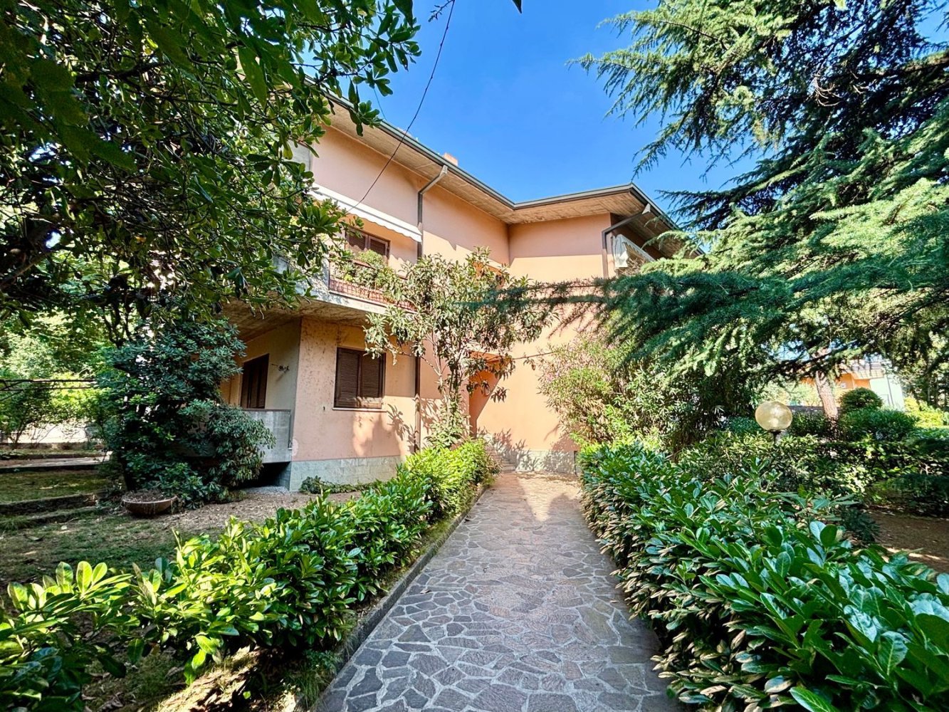 Apartamento de 4 divisões em Brescia, Italy N.º 258779