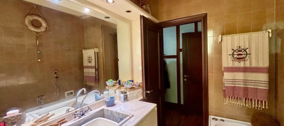 Apartamento de 4 divisões em Brescia, Italy N.º 258779 21