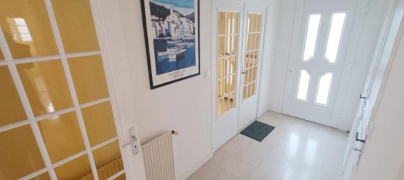 Casa de 5 dormitorios en Cardonnette, France No. 233703 4