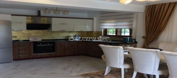 Вилла 3+1 в Кемер, Турция № 28370 3