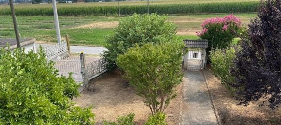 Studio in Caraglio, Italy No. 295375 8