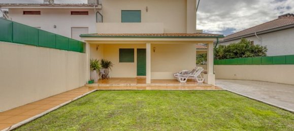 Casa de 4 dormitorios en Vila Nova de Gaia, Portugal No. 187283 38