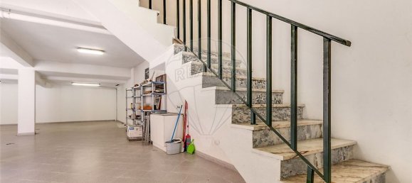 Casa de 4 dormitorios en Rio de Mouro, Portugal No. 31457 33