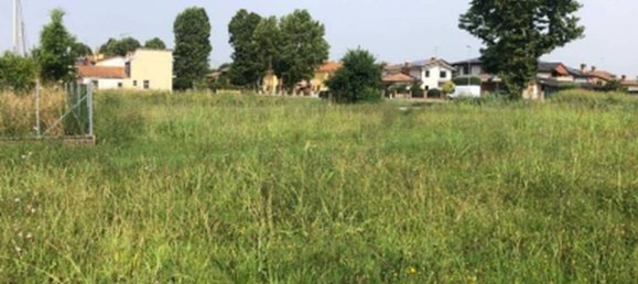 935m² Land in Ostellato, Italy No. 346498 10