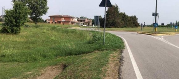 935m² Land in Ostellato, Italy No. 346498 4