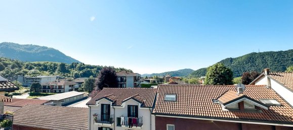 Apartamento de 4 habitaciónes en Borgosesia, Italy No. 232014 15