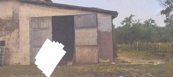 3 rooms Apartment in Modena, Italy No. 93083 3