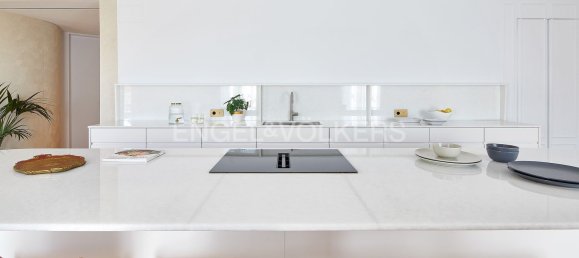 Ático de 4 dormitorios en Eixample, Spain No. 25859 35