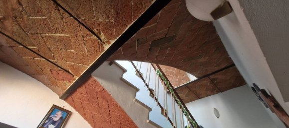 5 rooms House in Terre del Reno, Italy No. 11038 4