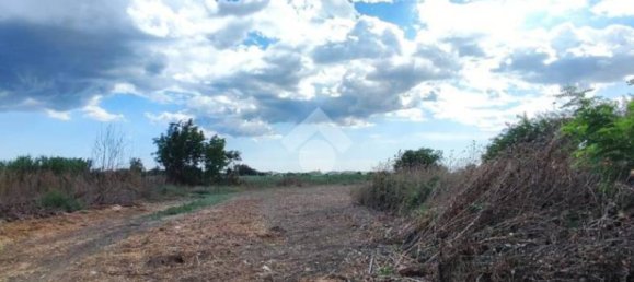 Земельный участок 4827м² в Афрагола, Италия № 304888 2