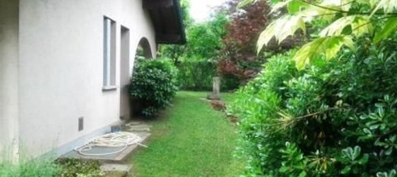 Вилла с 5 комнатами в Вимеркате, Италия № 182688 12