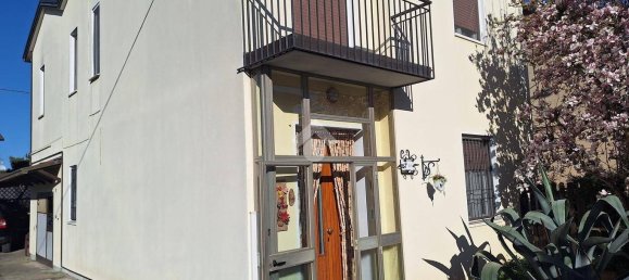 3 bedrooms House in Fusignano, Italy No. 167972 13