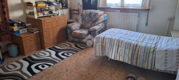 3 bedrooms House in Fusignano, Italy No. 167972 8