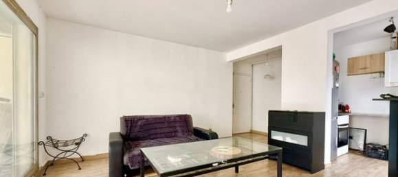 1 bedroom Apartment in Marseille, France No. 309672 2