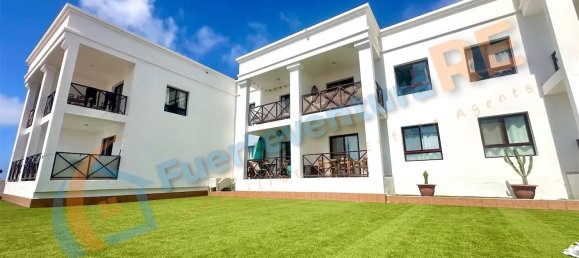 Пентхаус с 2 спальнями в Ла Олива, Испания № 185894 2