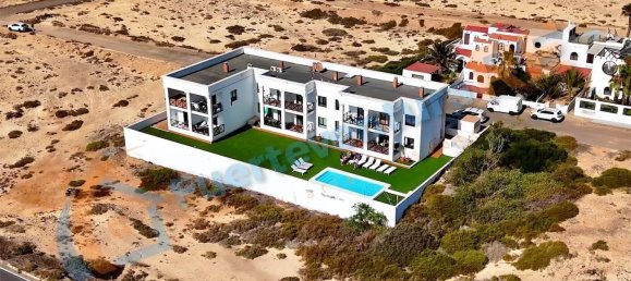 Пентхаус с 2 спальнями в Ла Олива, Испания № 185894 20