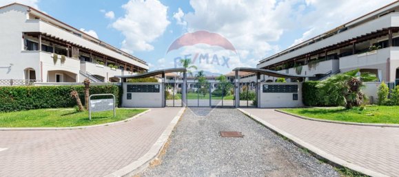 3 Schlafzimmer Doppelhaus in Rome, Italy, Nr. 365460 2