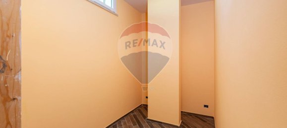 3 Schlafzimmer Doppelhaus in Rome, Italy, Nr. 365460 28