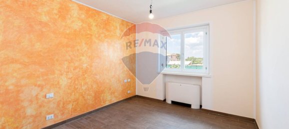 3 Schlafzimmer Doppelhaus in Rome, Italy, Nr. 365460 17