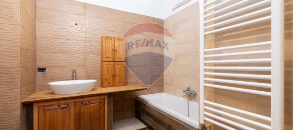 3 Schlafzimmer Doppelhaus in Rome, Italy, Nr. 365460 31