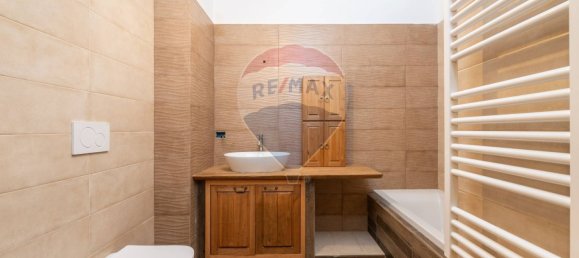 3 Schlafzimmer Doppelhaus in Rome, Italy, Nr. 365460 30