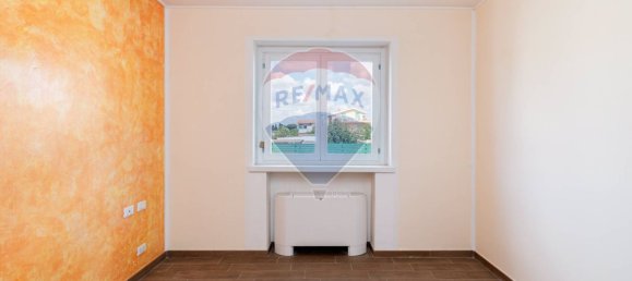 3 Schlafzimmer Doppelhaus in Rome, Italy, Nr. 365460 18