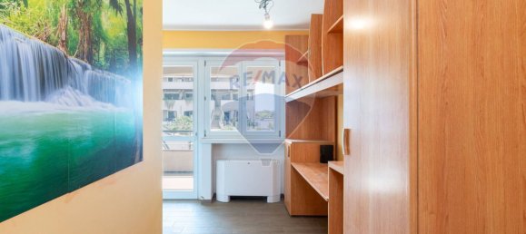 3 Schlafzimmer Doppelhaus in Rome, Italy, Nr. 365460 11