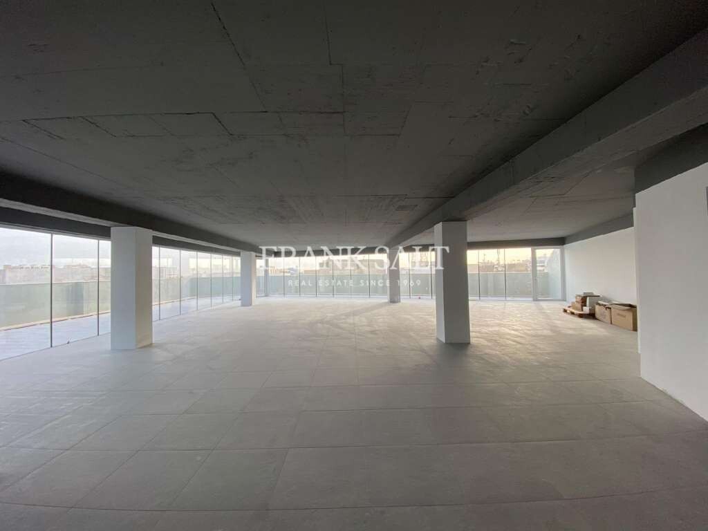 Büro in Birkirkara, Malta 300m², Nr. 13155