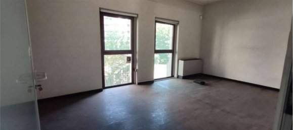 4900m² Warehouse in Gallarate, Italy No. 187176 19