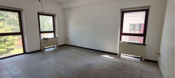 4900m² Warehouse in Gallarate, Italy No. 187176 20