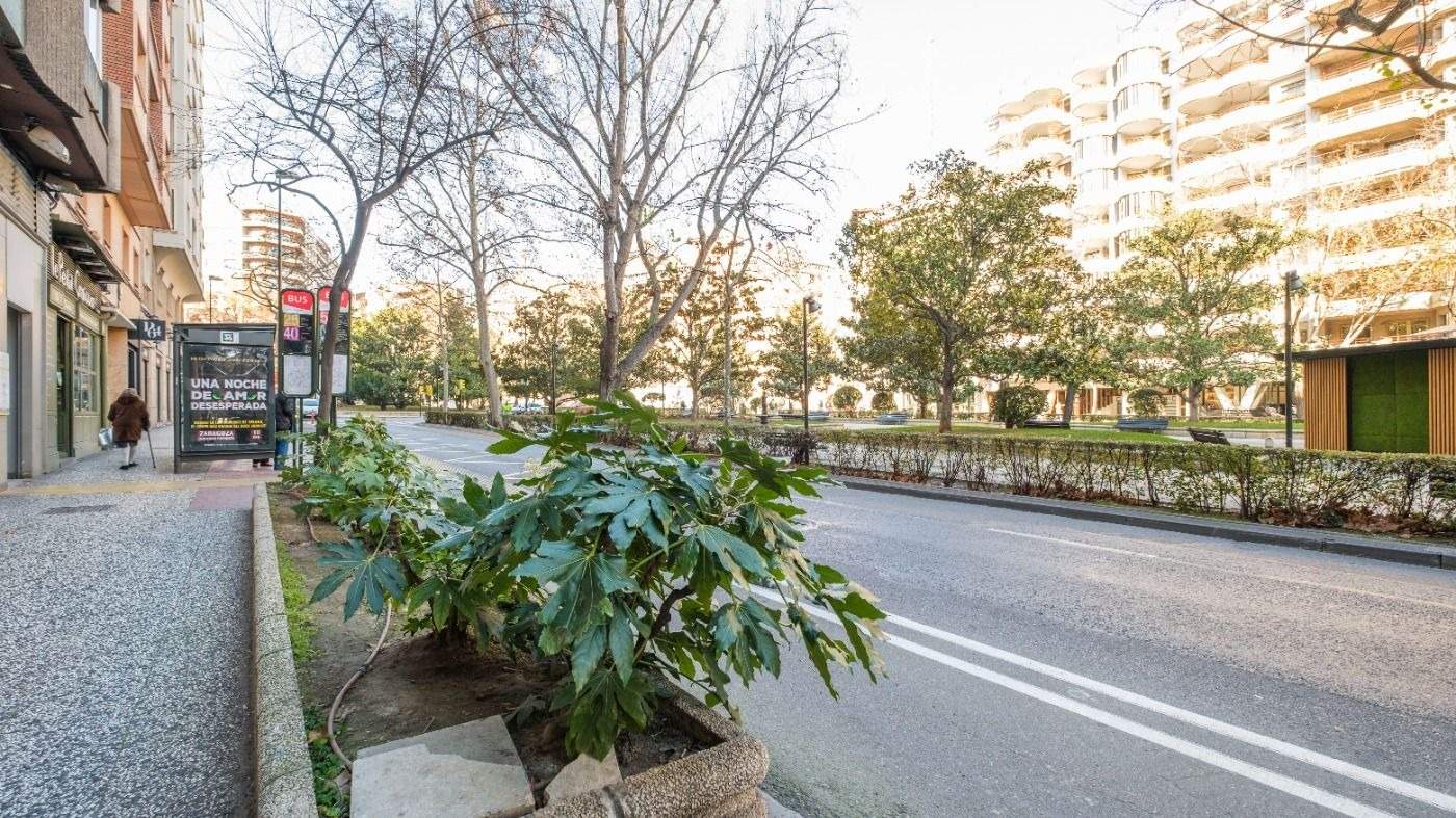 4 bedrooms Apartment in Zaragoza, Spain No. 61531